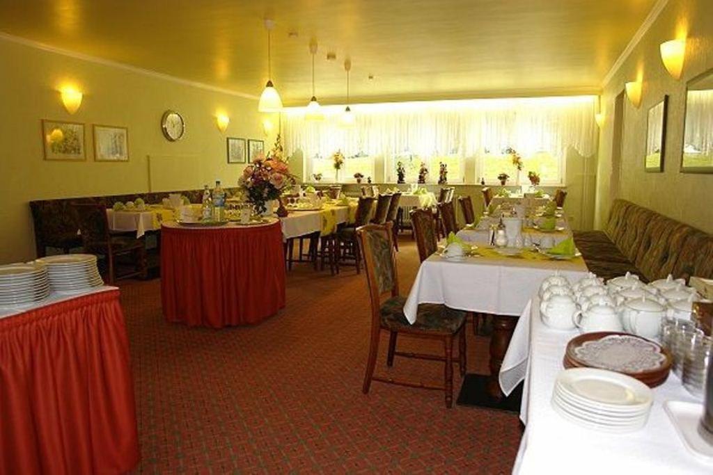 Hotel Heimfeld - Retro Design ฮัมบูร์ก ภายนอก รูปภาพ