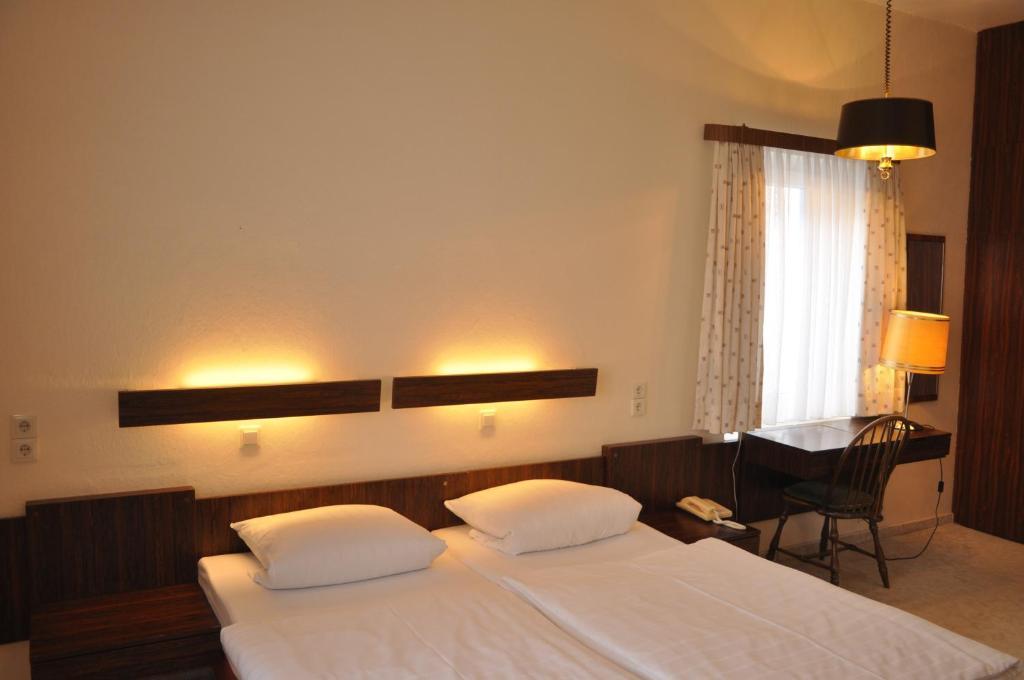 Hotel Heimfeld - Retro Design ฮัมบูร์ก ภายนอก รูปภาพ